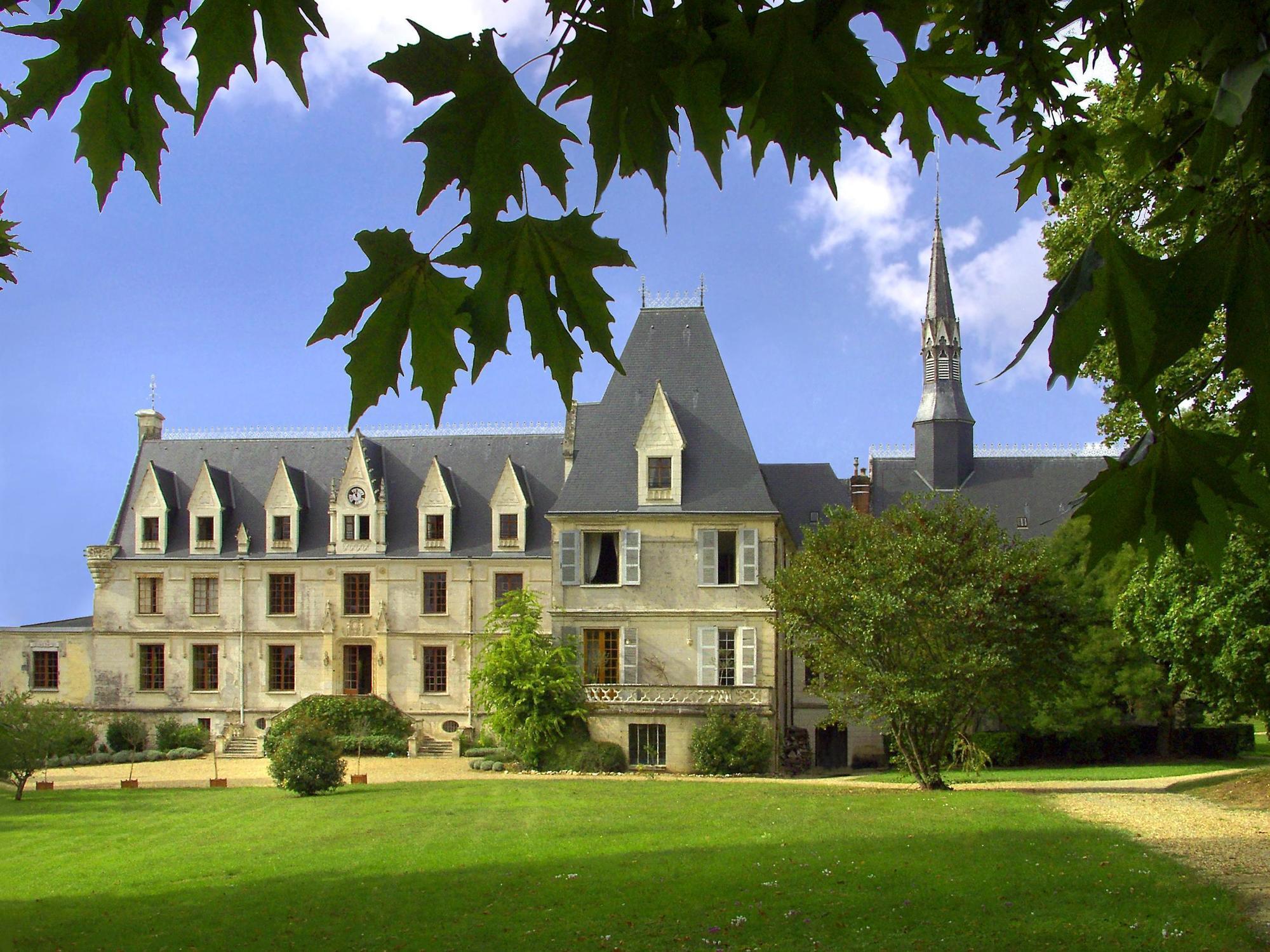 Отель Chateau De Reignac Экстерьер фото